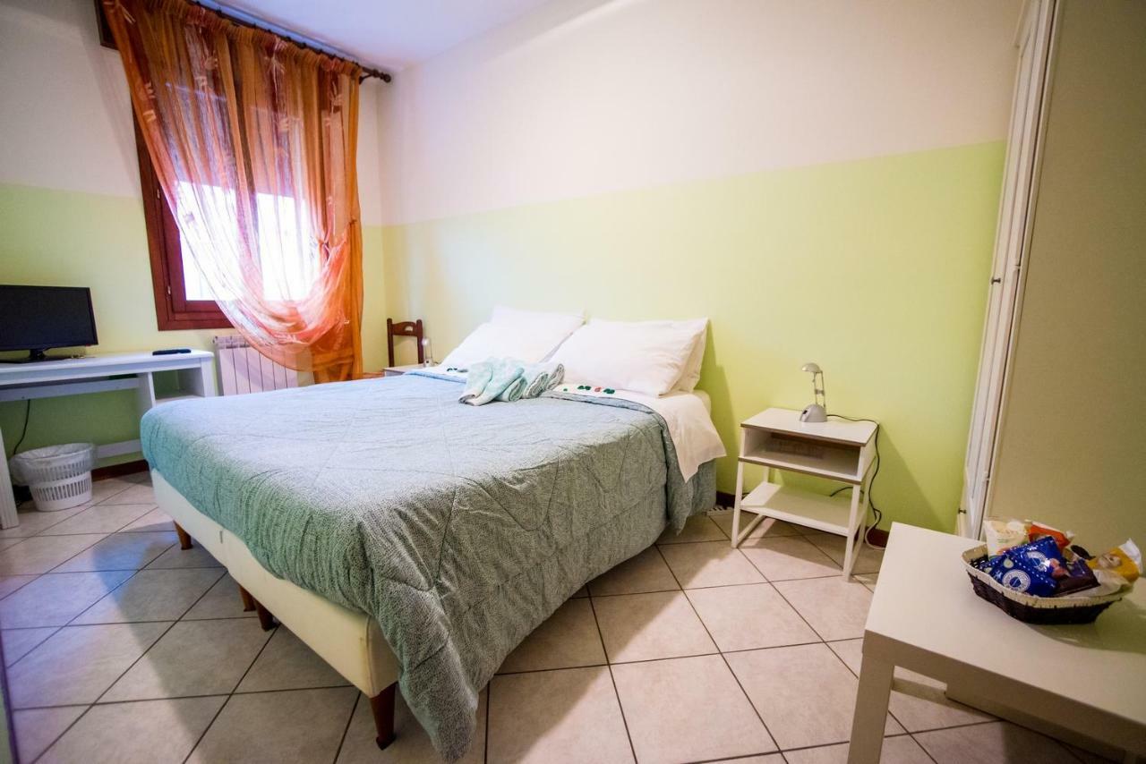 Adria Bella Locazione Turistica Bed & Breakfast ภายนอก รูปภาพ