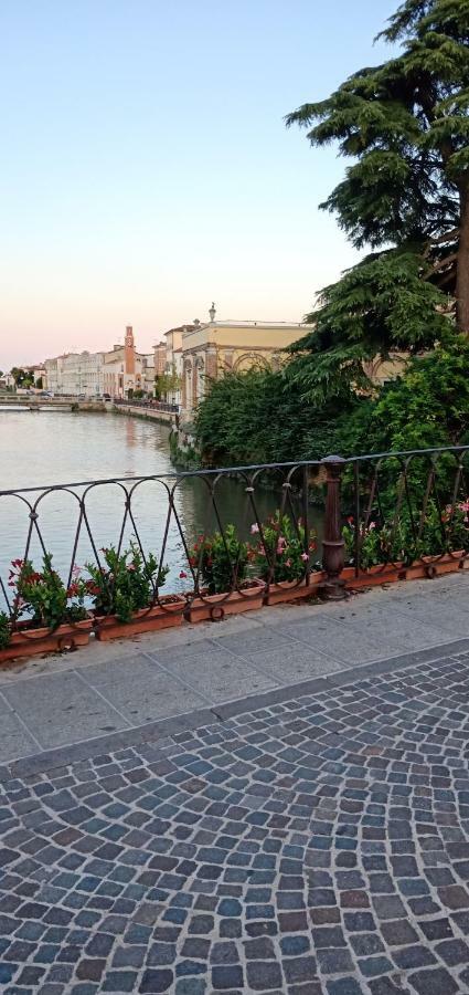 Adria Bella Locazione Turistica Bed & Breakfast ภายนอก รูปภาพ